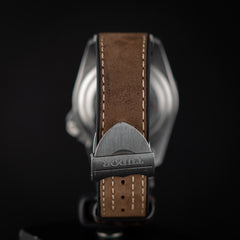 Tudor black bay P01