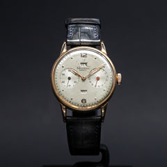 Universal Genève Triple calendrier 11307 - L'Atelier du Temps