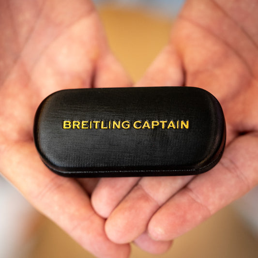 Pin's Breitling Captain - L'Atelier du Temps