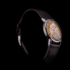 Omega 30T2 «Petite seconde» (1944)
