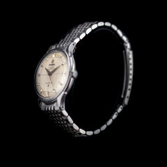 Omega Constellation « Pie pan » (1954)