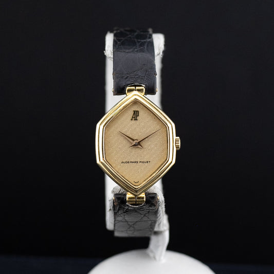 Audemars Piguet Extra-plate Marquise