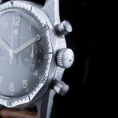 Junghans J88 Bundeswehr Fliegeruhr - Cadran "Gilt"