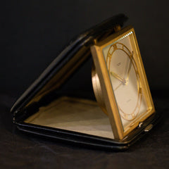 Pendulette de Voyage Universal Genève - L'Atelier du Temps