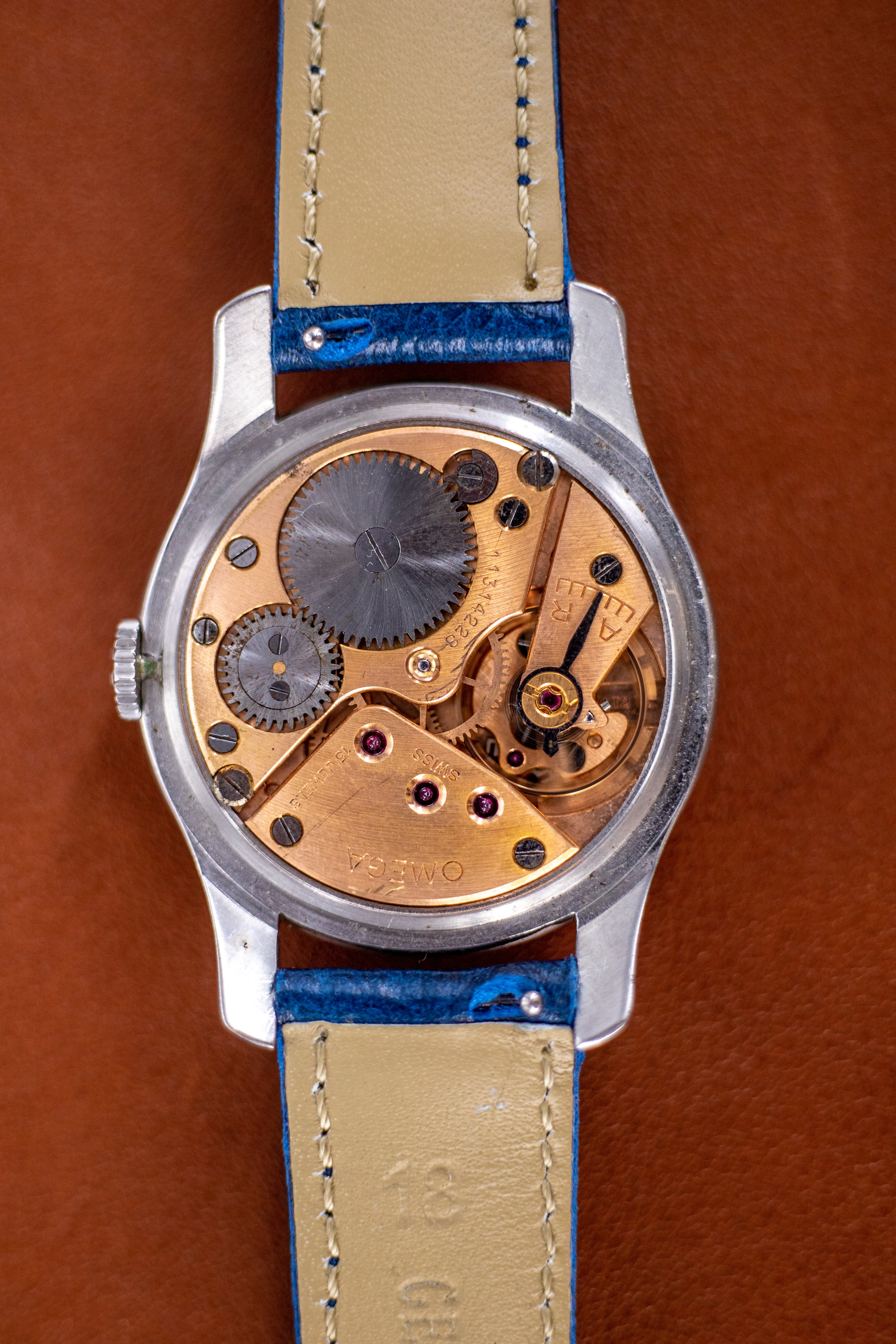 Omega Calatrava Petite seconde - L'Atelier du Temps