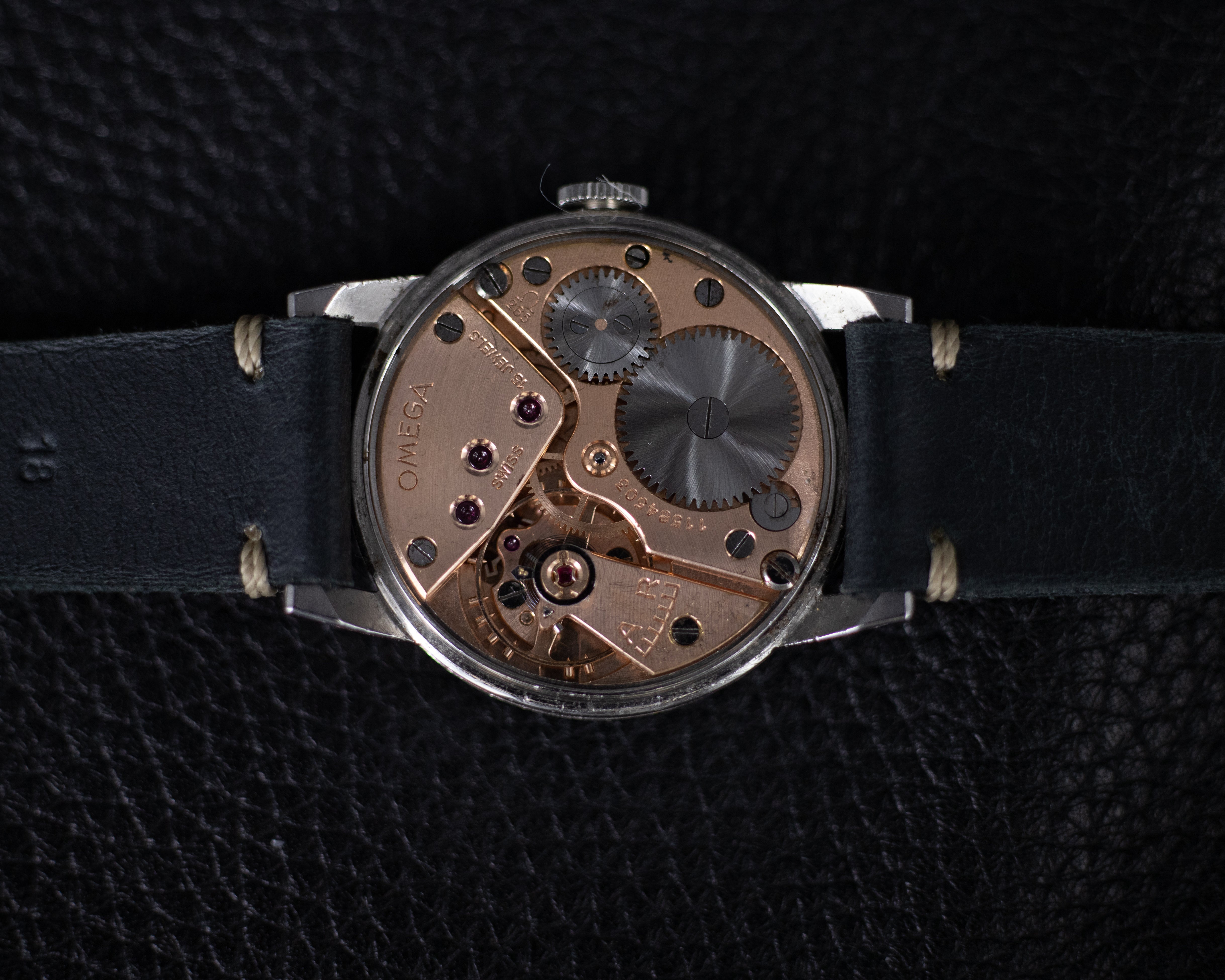 Omega Calatrava - Petite Seconde - L'Atelier du Temps