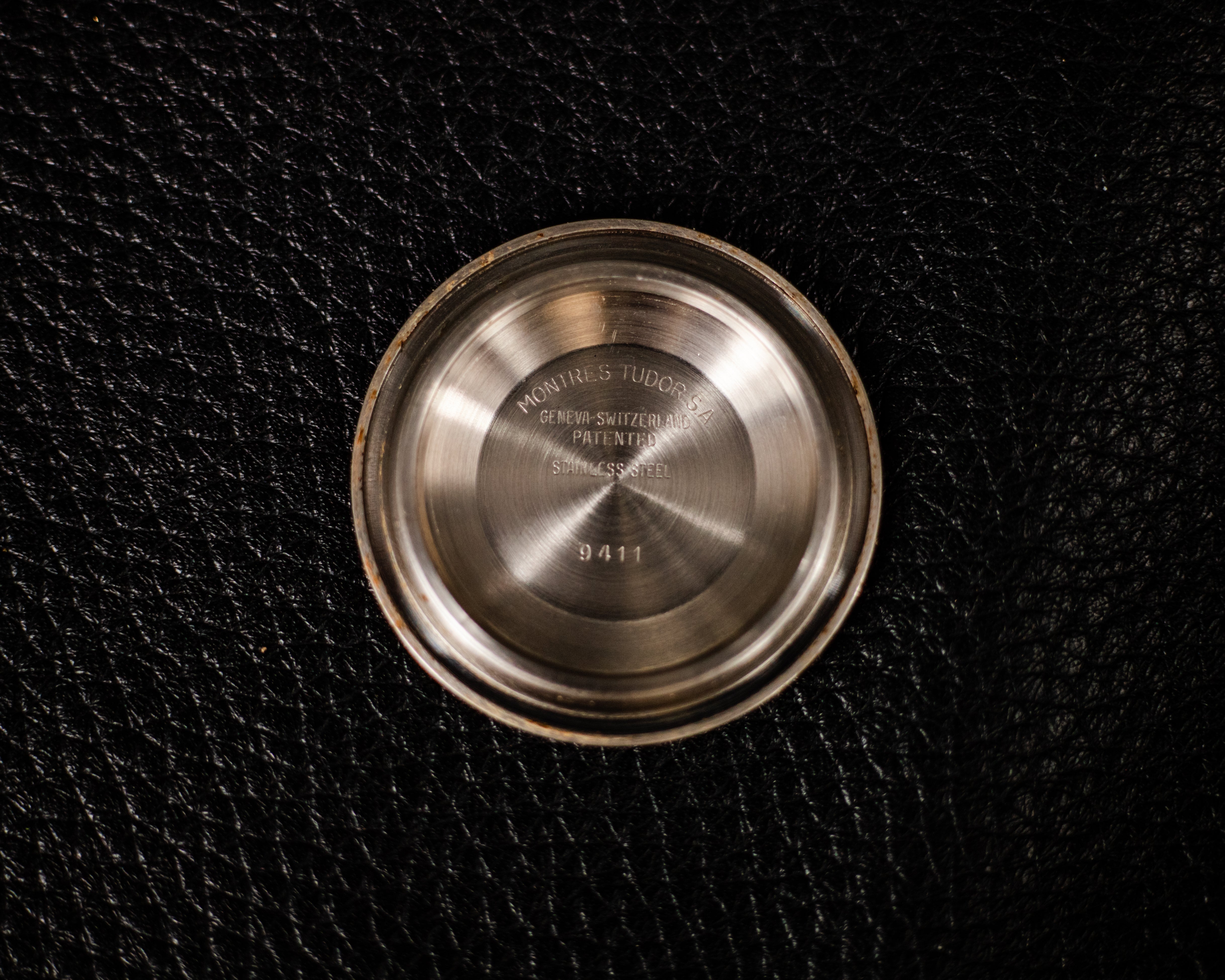 Tudor Submariner Snowflake 94010 - L'Atelier du Temps