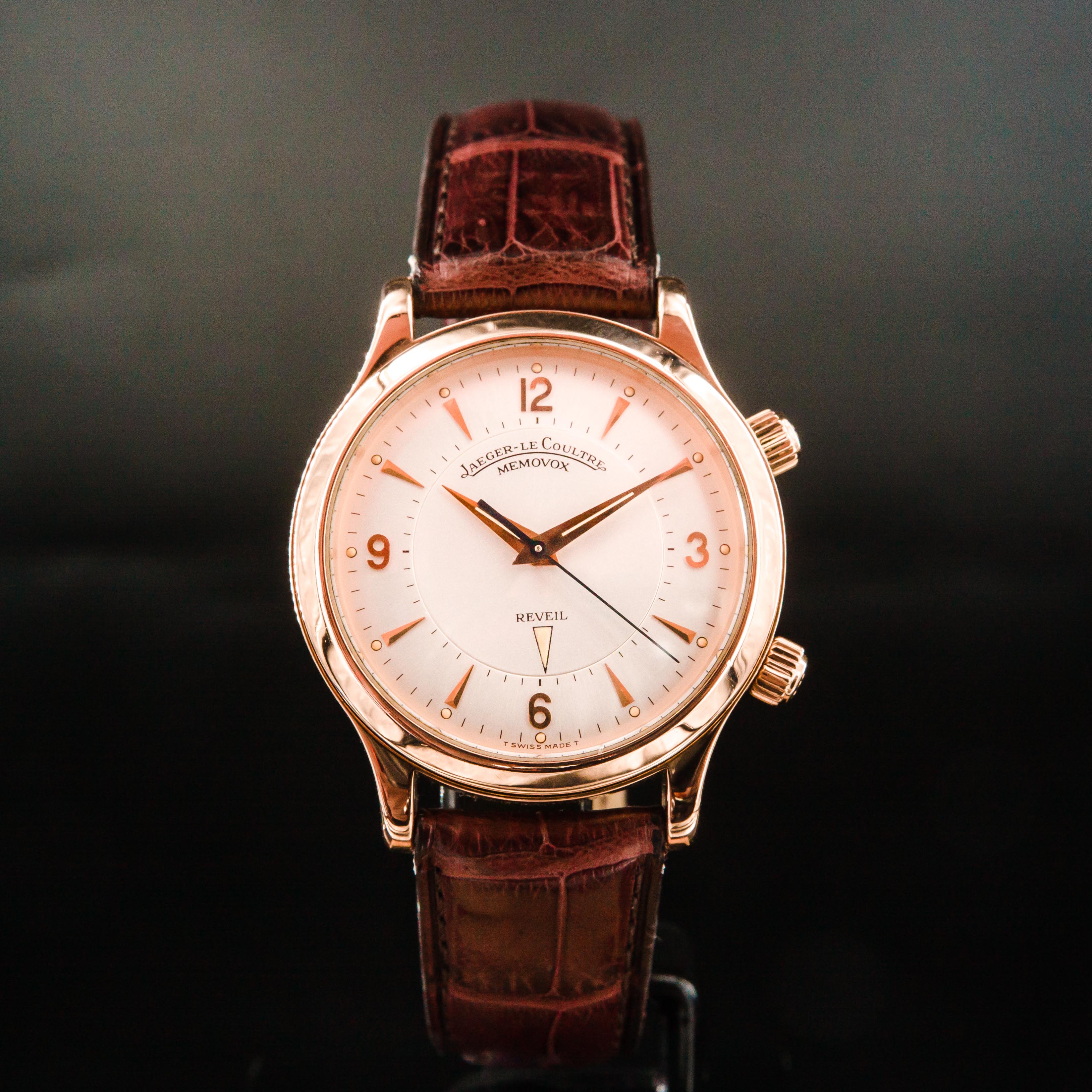 Jaeger LeCoultre Memovox Master Control Or Rose - L'Atelier du Temps
