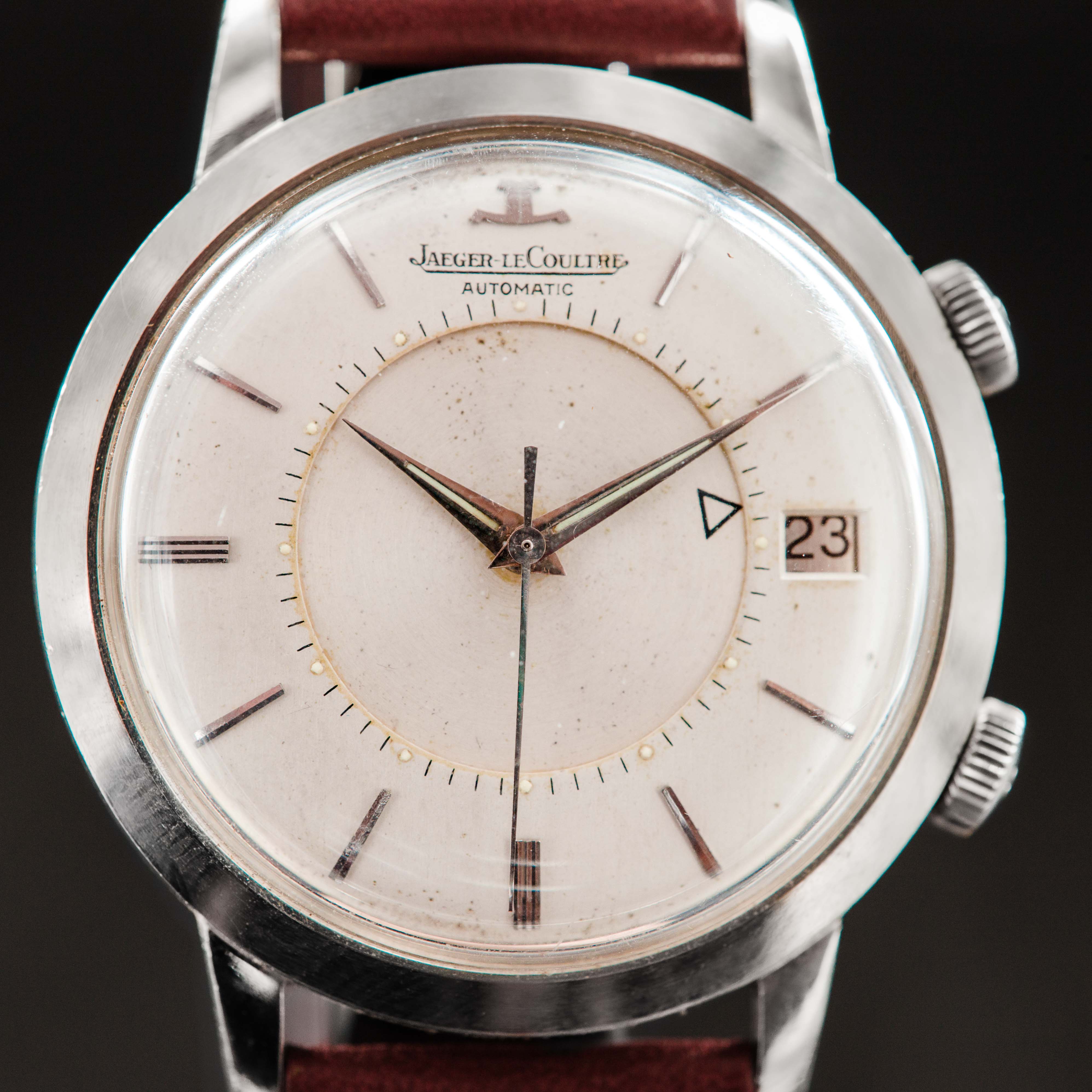 Jaeger LeCoultre Memovox Date Automatique - L'Atelier du Temps