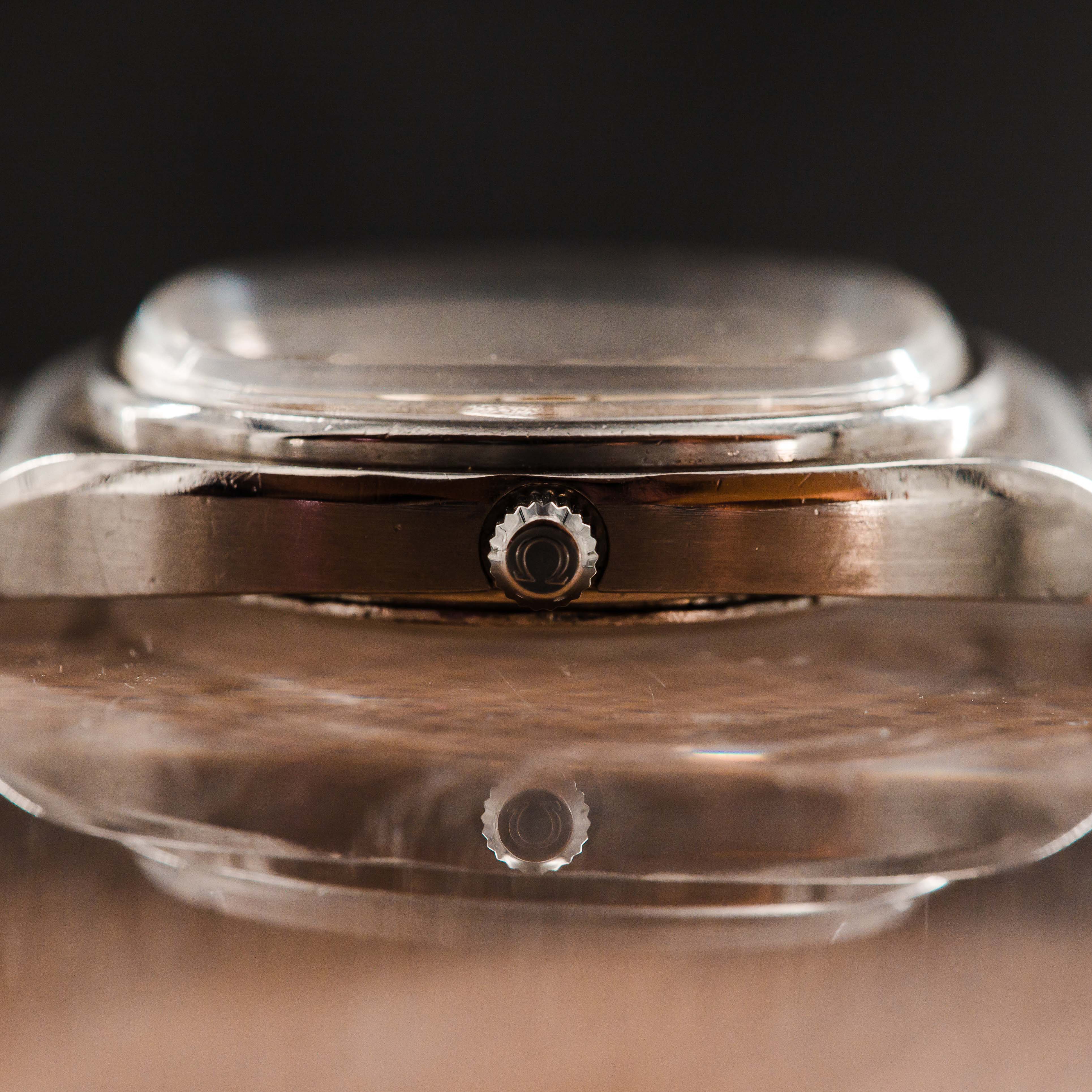 Oméga Seamaster Nautilus - L'Atelier du Temps