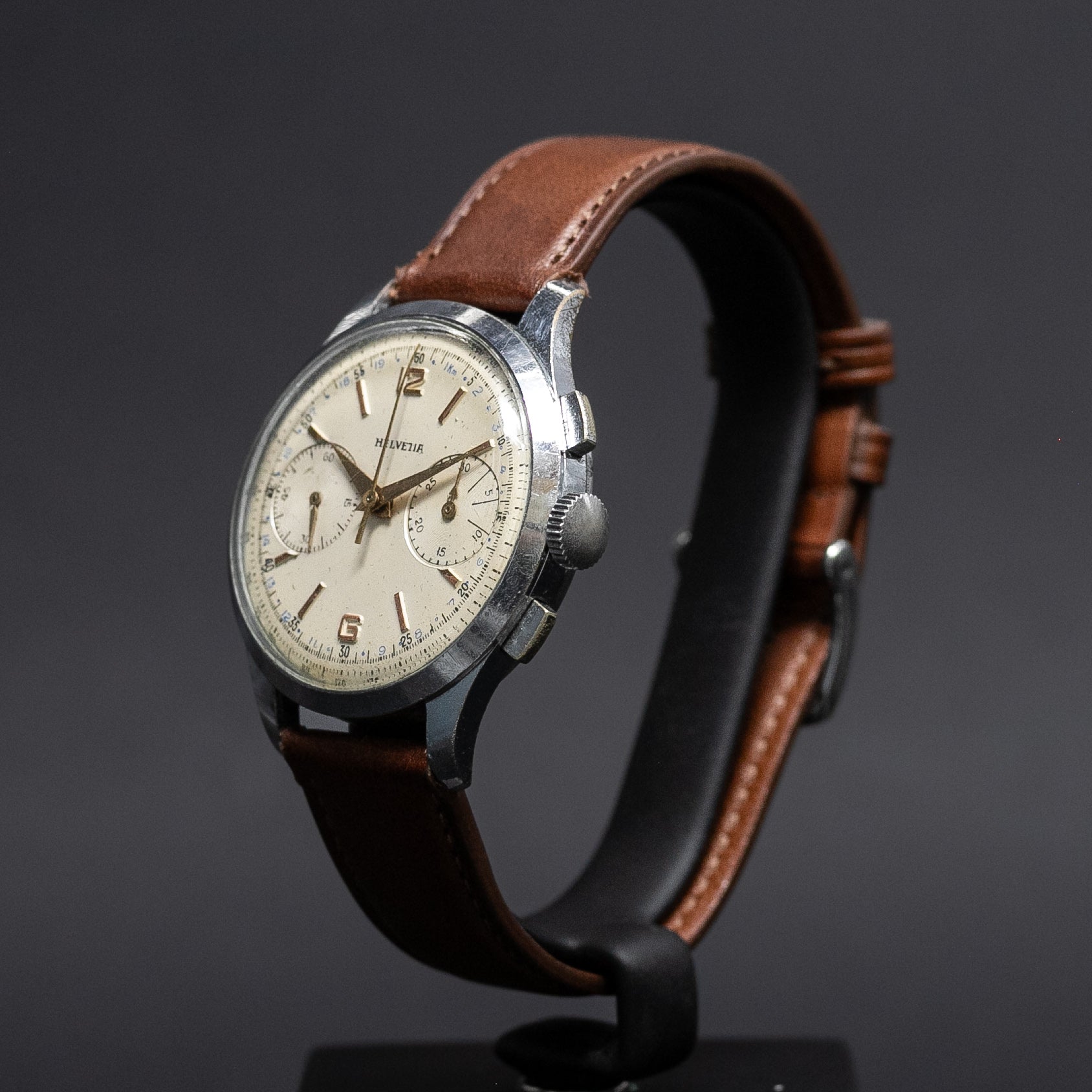 Helvetia chronographe Valjoux 23 - L'Atelier du Temps