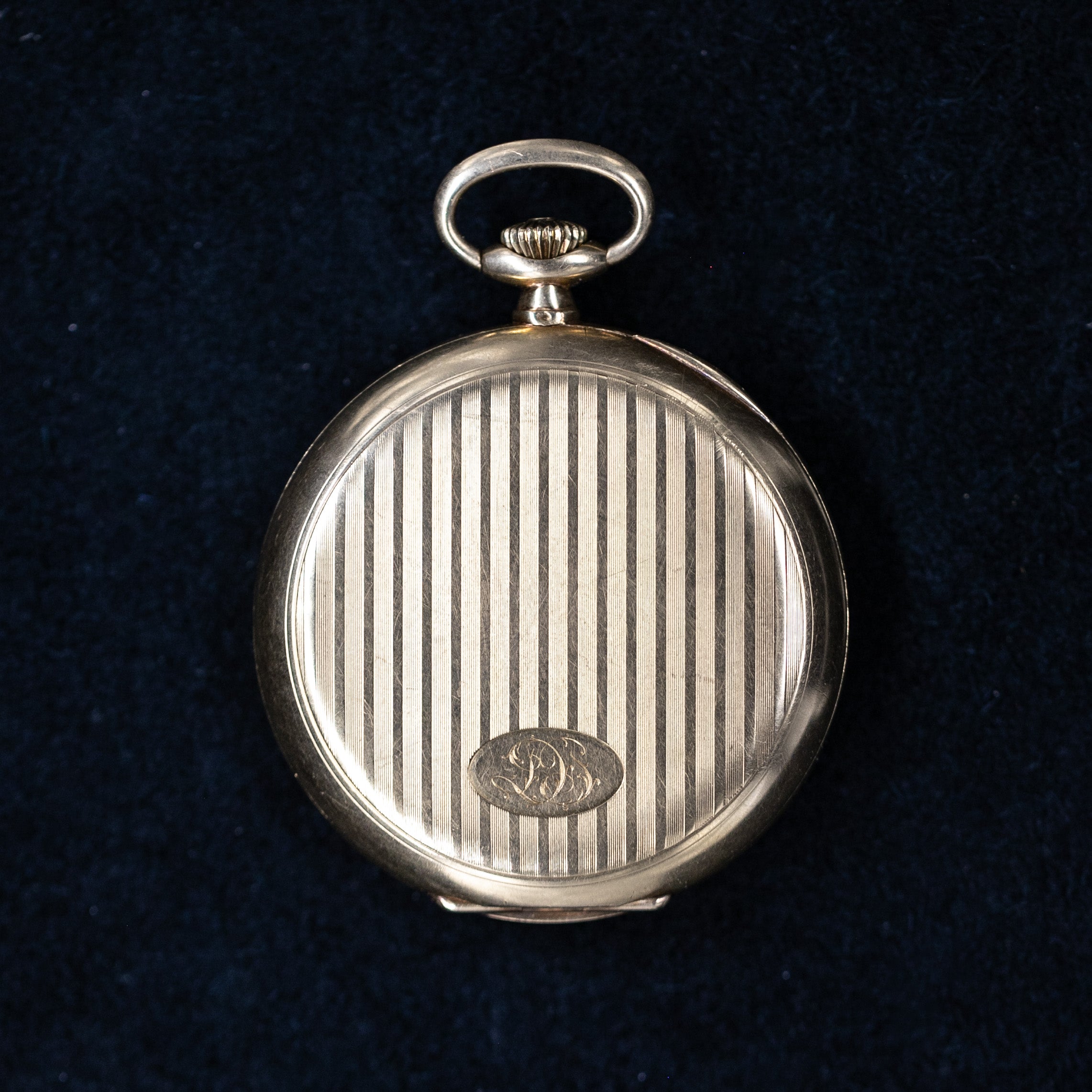 Montre à gousset omega - L'Atelier du Temps
