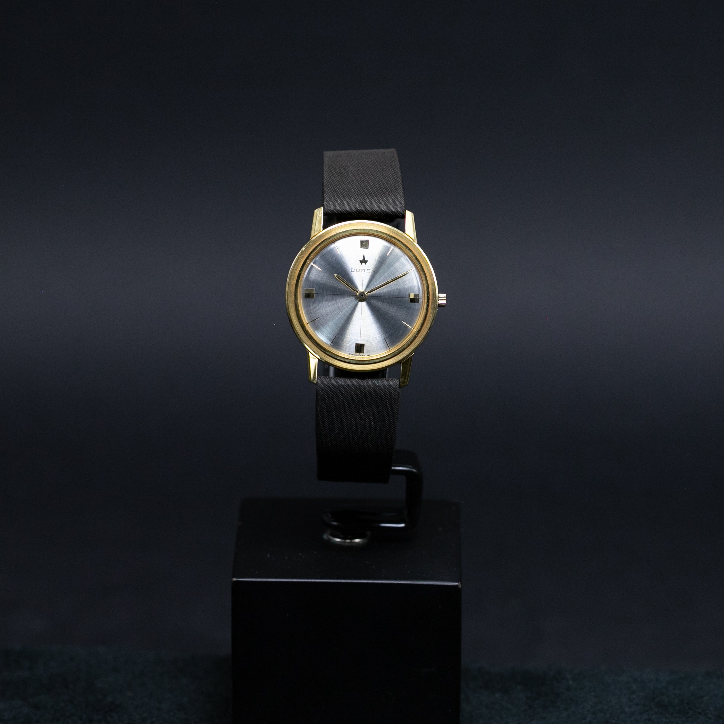 Buren calatrava Or silver dial NOS - L'Atelier du Temps