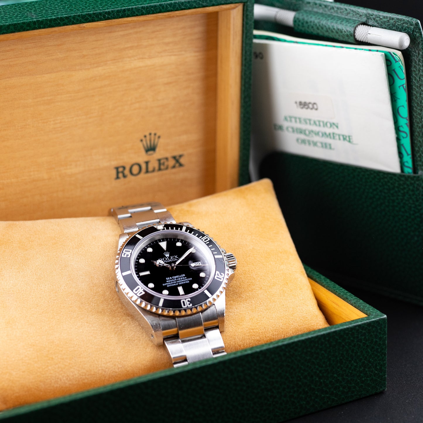 Rolex SeaDweller 16600 "Swiss Made" Full set