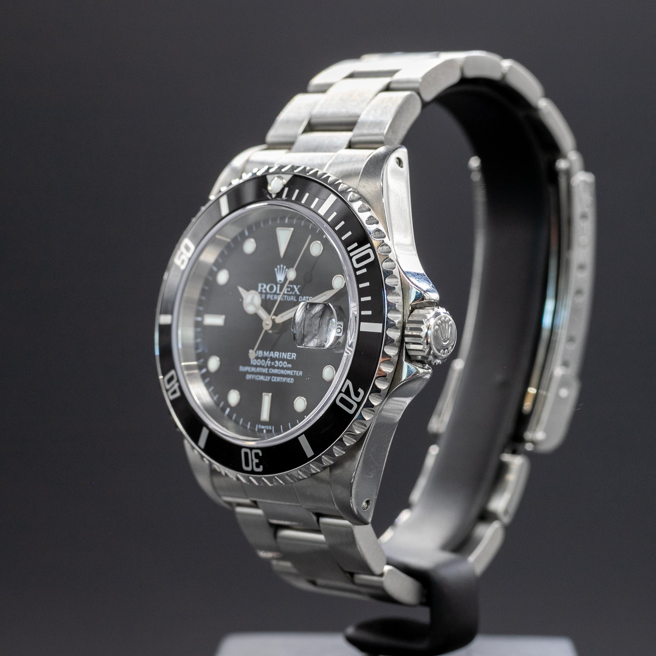 Rolex Submariner Date 16610 "Swiss Only" - L'Atelier du Temps