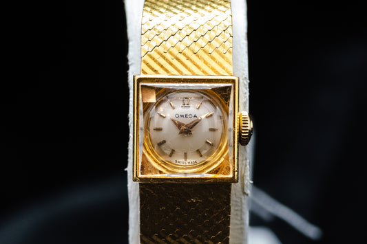 Omega Carré Lady Or Jaune