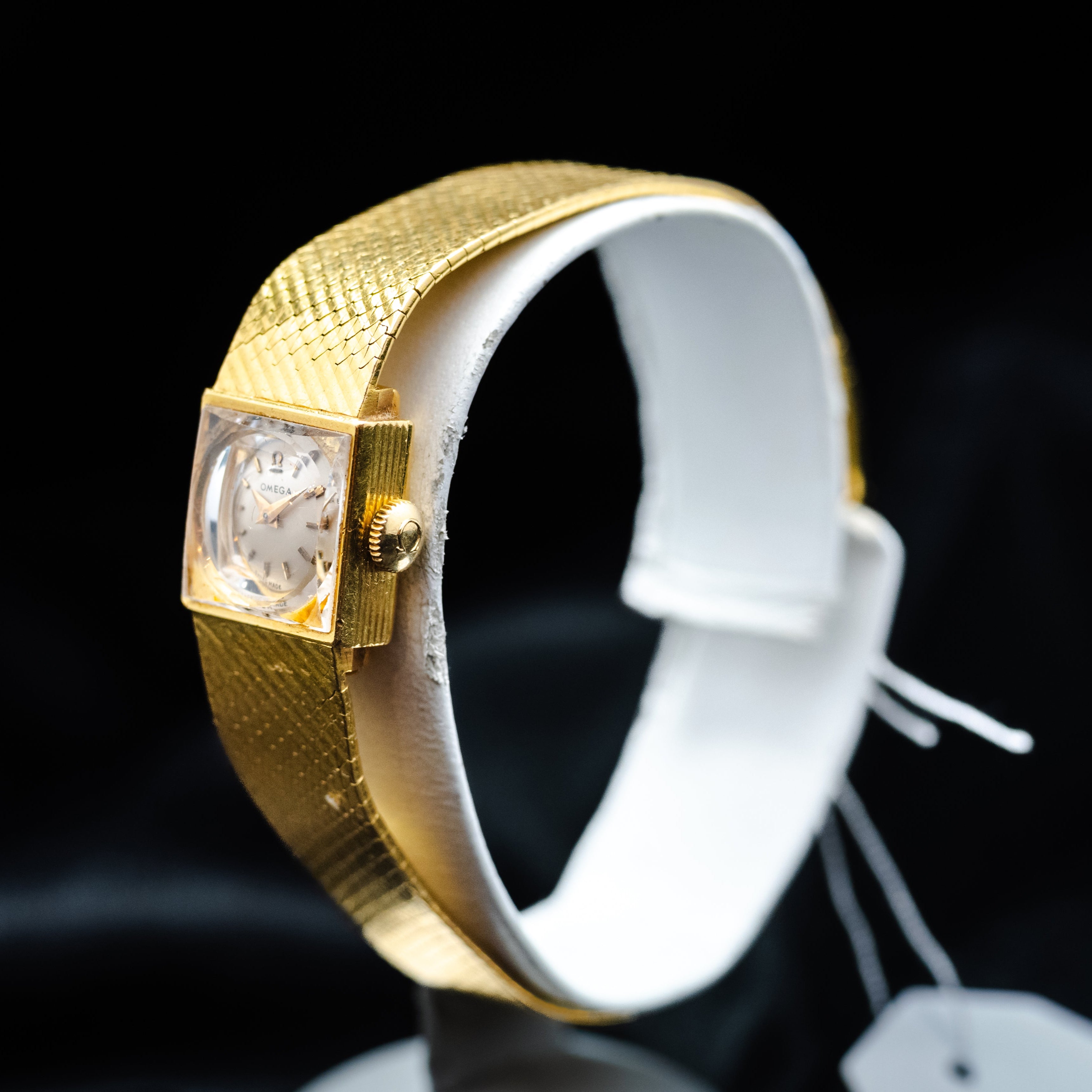 Omega Carré Lady Or Jaune - L'Atelier du Temps