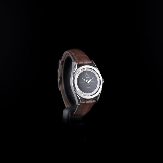 Universal Geneve «Polerouter» (1956)