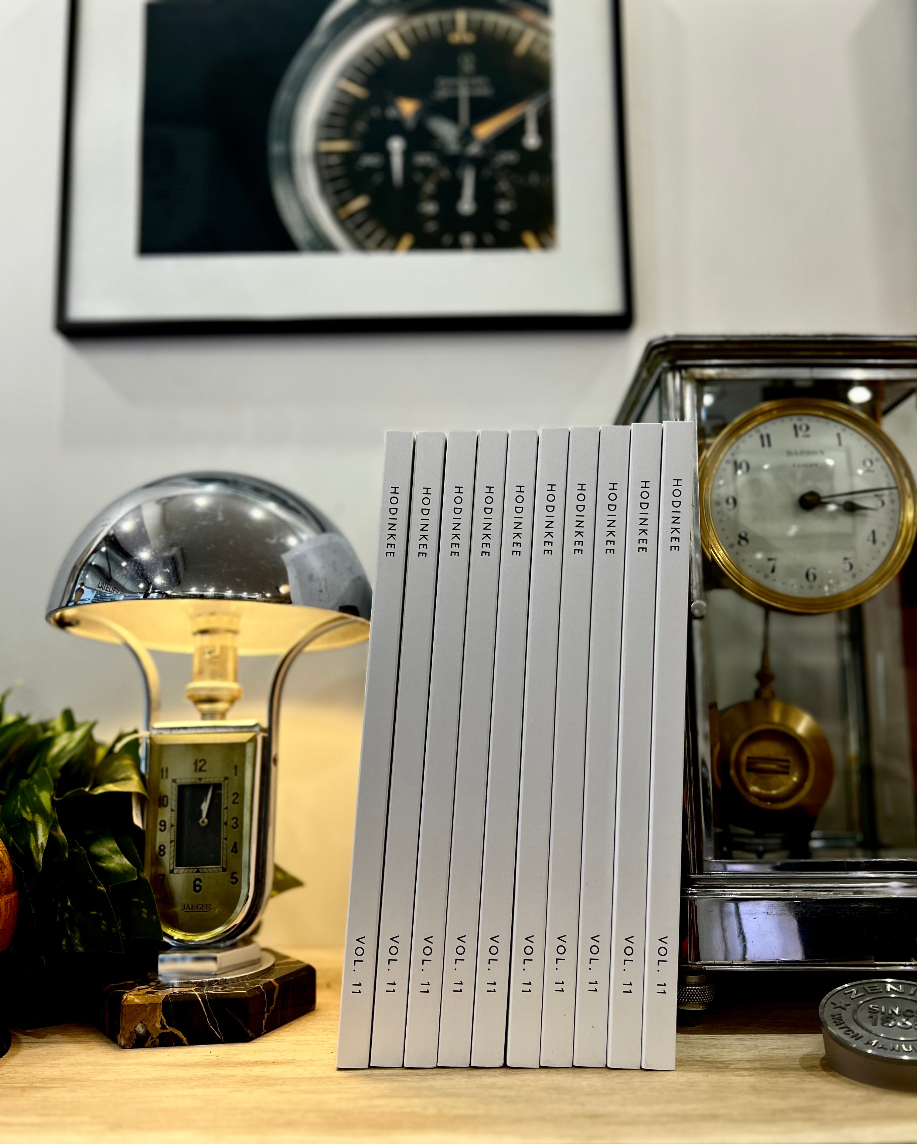 HODINKEE VOL.11 - L'Atelier du Temps