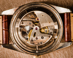 Universal Genève Polerouter Bumper Gold Cape - L'Atelier du Temps