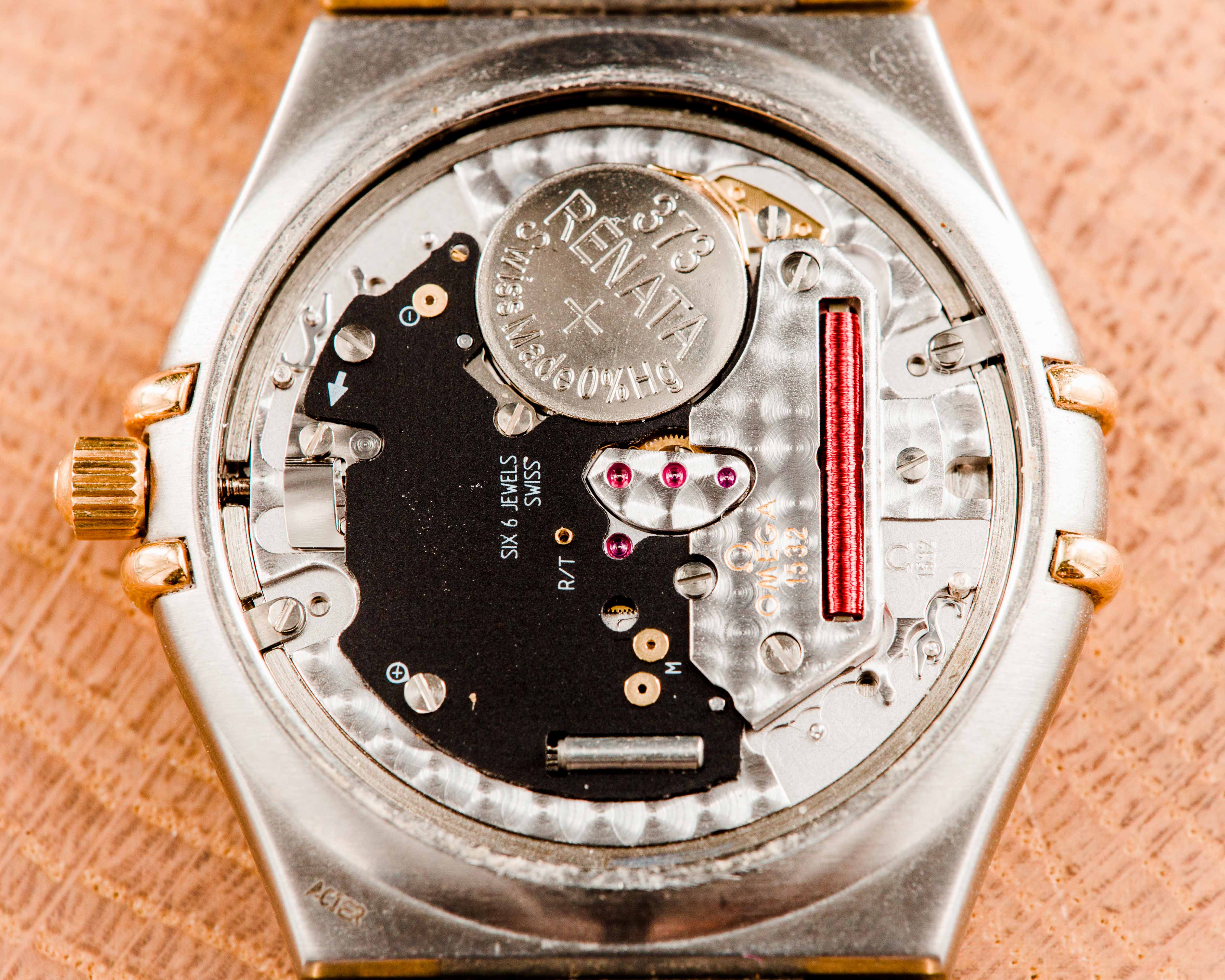 Omega Constellation Manhattan Date - Or & Acier - 1998 - L'Atelier du Temps