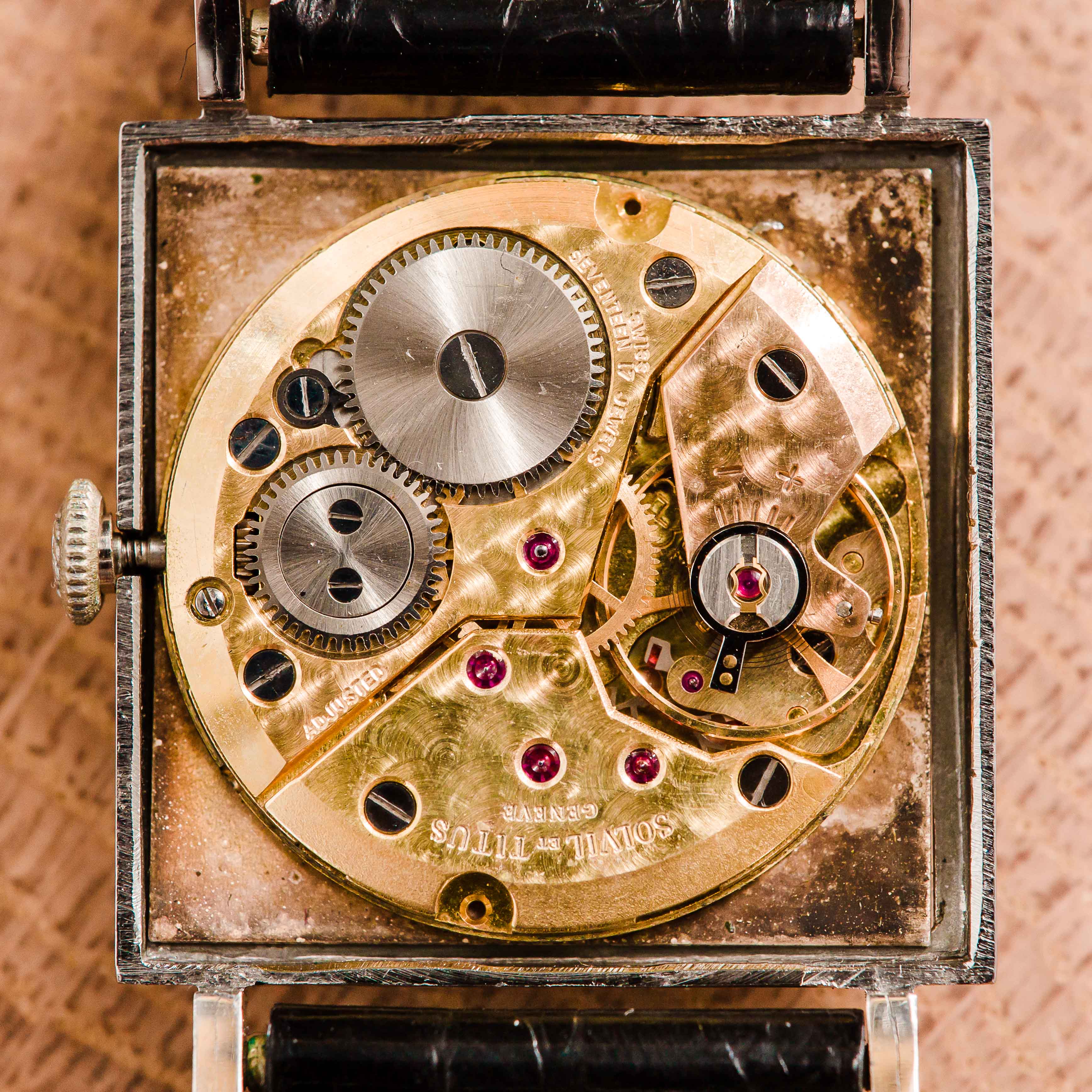 Titus Tank - L'Atelier du Temps