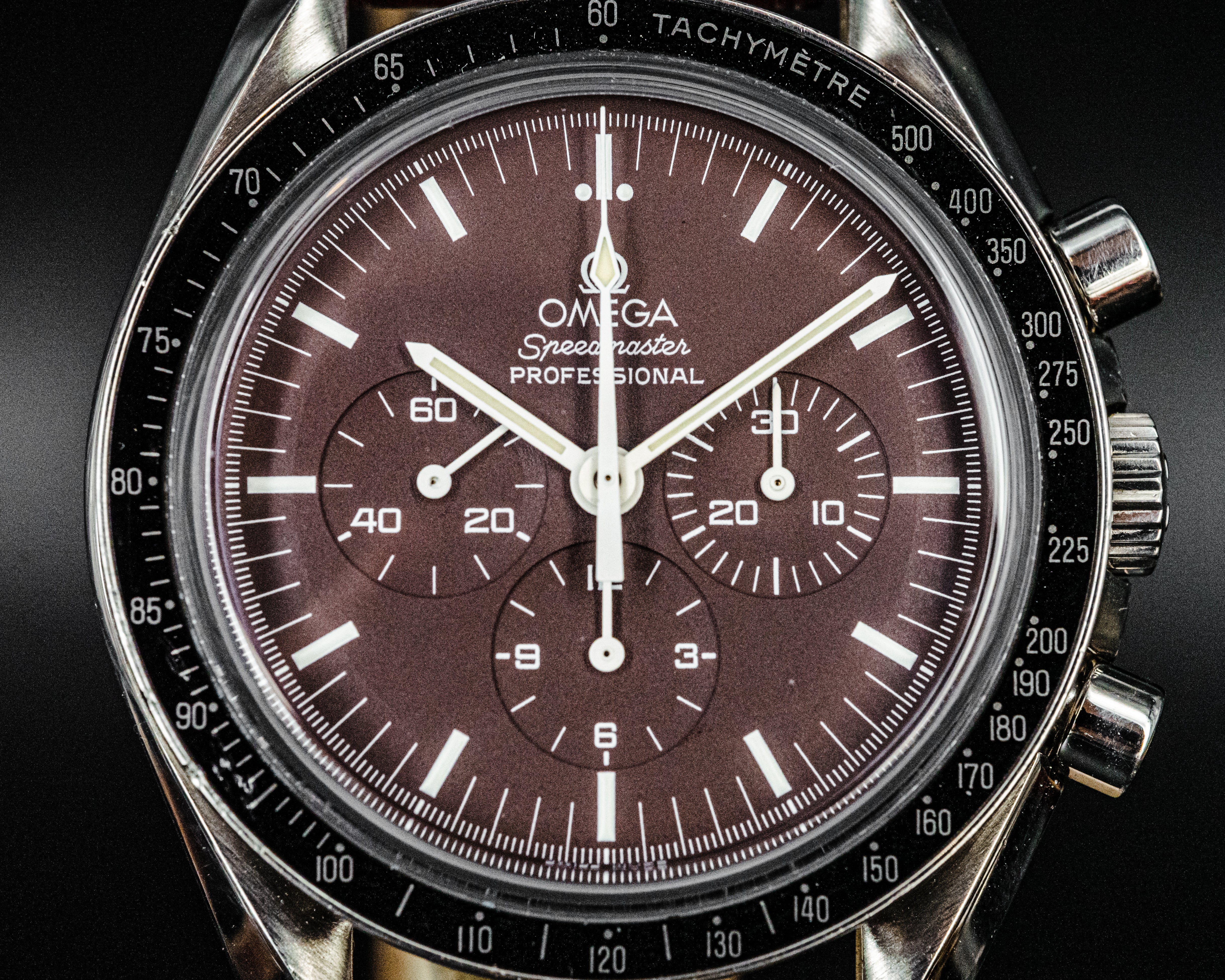 Oméga Speedmaster " Chocolat " - L'Atelier du Temps