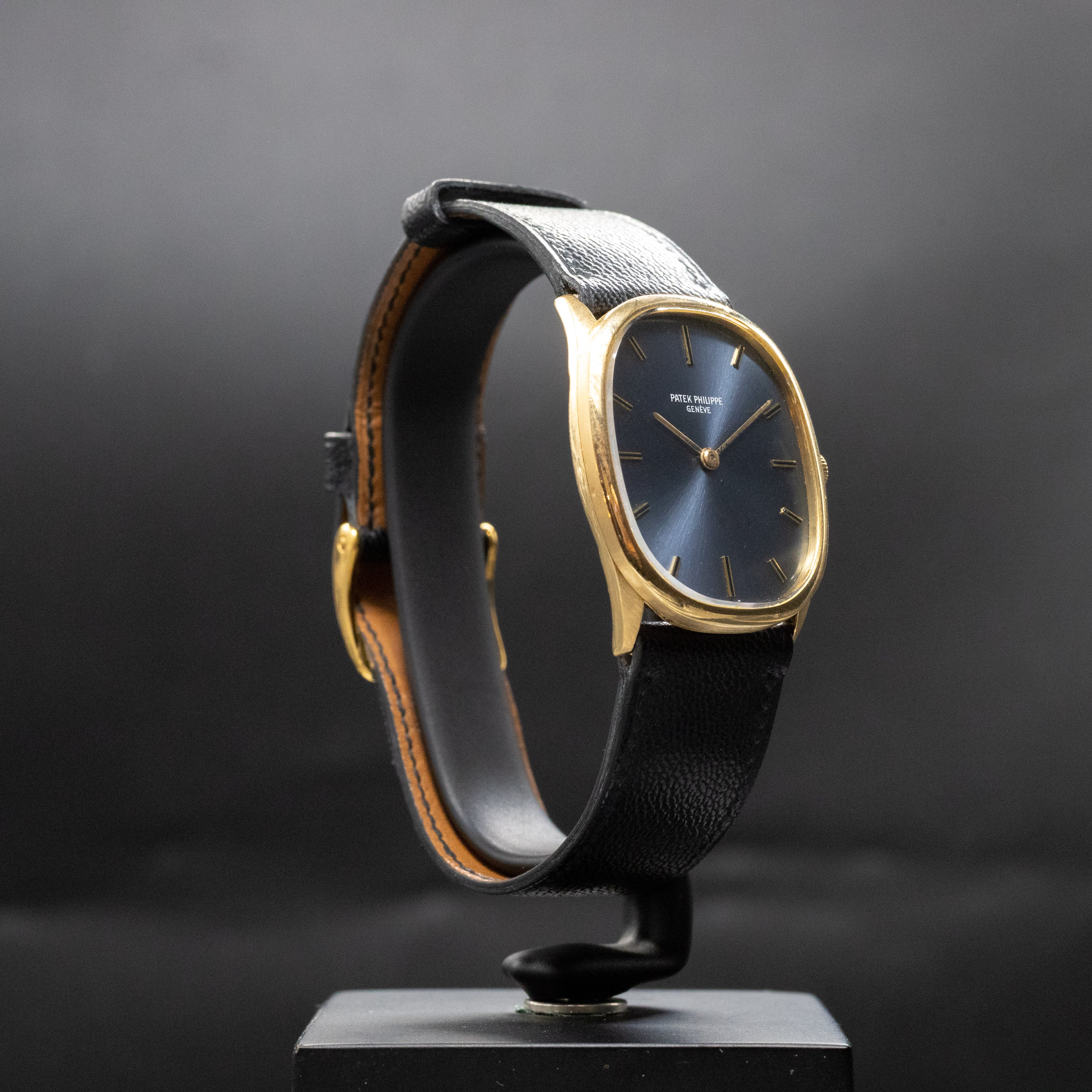 Patek Philippe Ellipse - L'Atelier du Temps