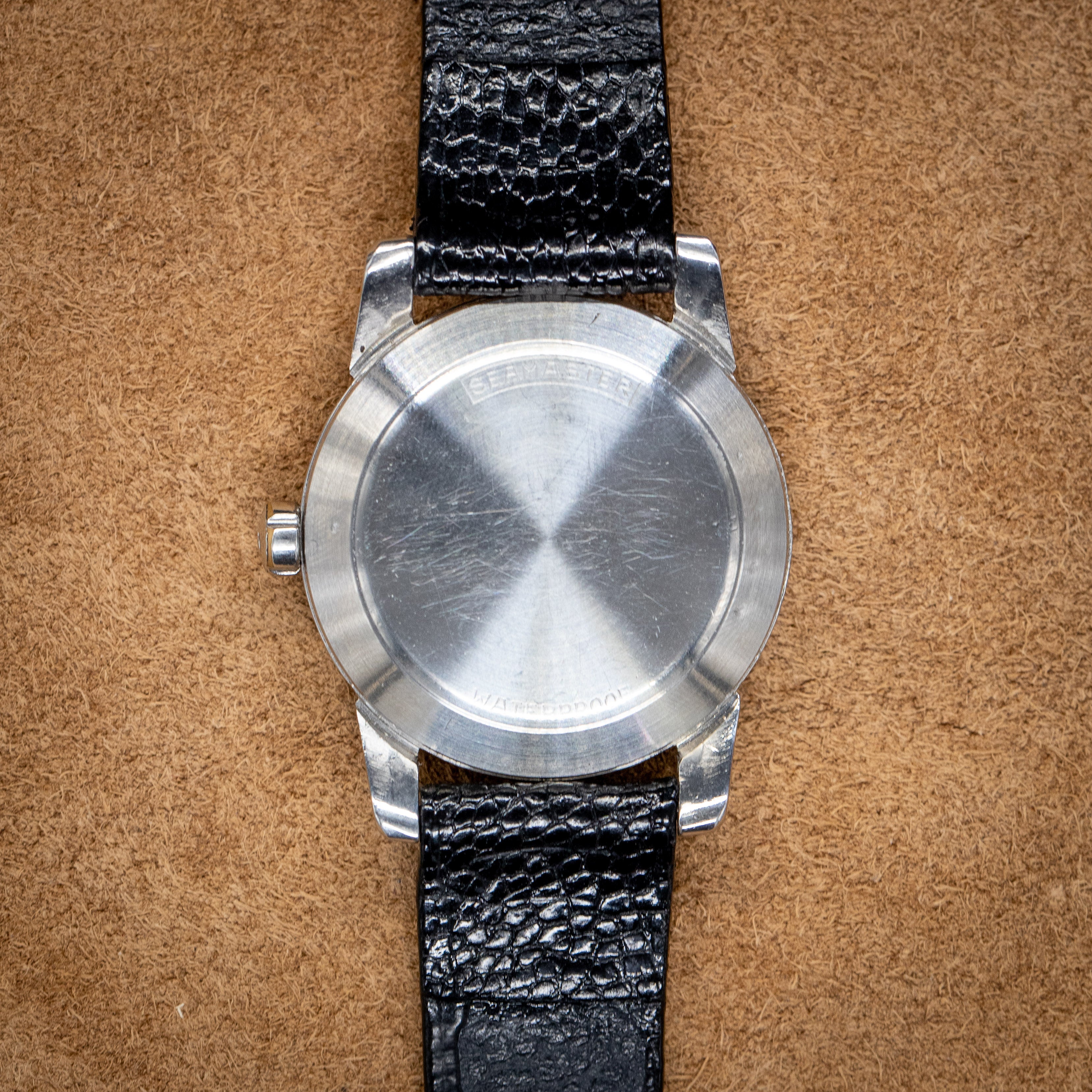Oméga Seamaster Bouclier - L'Atelier du Temps